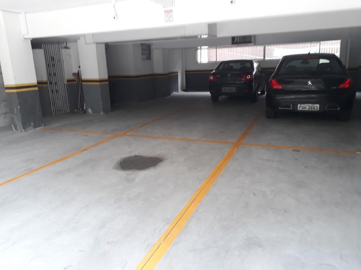 Ótimo Apto. 180 metros do Mar Balneário Camboriú Exterior foto